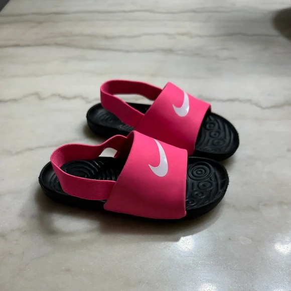 Toddler Nike Slides - Picture 2 of 5